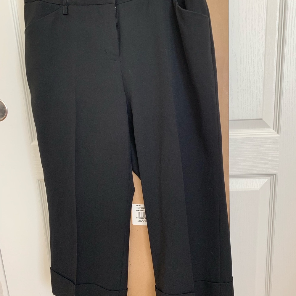 Suit - Picture 5 of 6